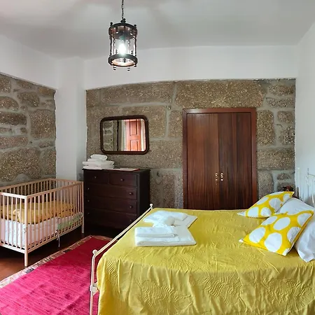 Casa Da Calcada Feriehus Arcos de Valdevez